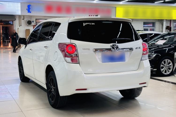 Used Toyota Verso 2014 Starlight 180E CVT Elite Edition Exterior 3