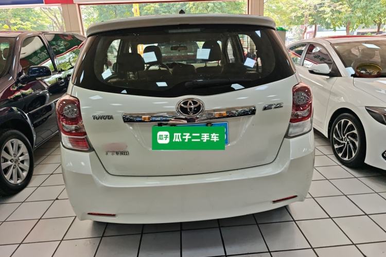 Used Toyota Verso 2014 Starlight 180E CVT Elite Edition Exterior 4