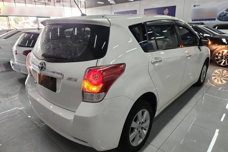 Used Toyota Verso 2014 Starlight 180G CVT Comfort Edition Exterior 5