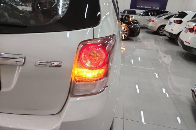 Used Toyota Verso 2014 Starlight 180G CVT Comfort Edition Exterior 6