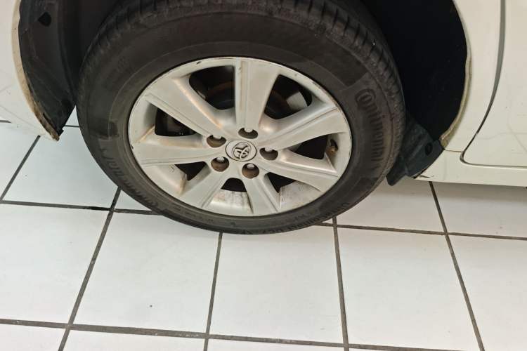 Used Toyota Verso 2014 Starlight 180E CVT Elite Edition Exterior 8