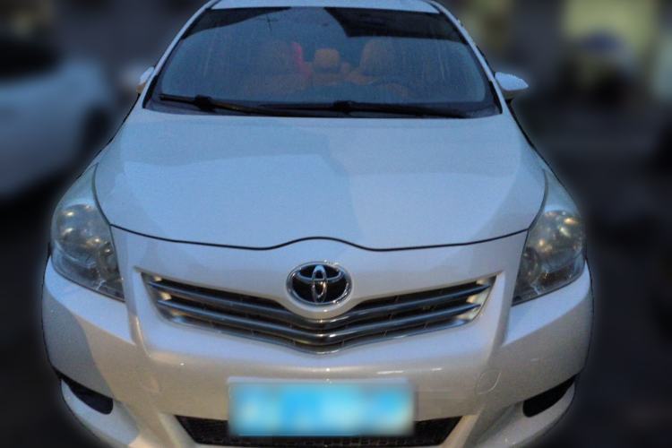 Used Toyota Verso 2014 Starlight 180E CVT Elite Edition Front