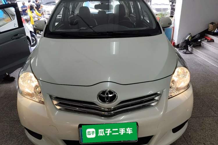 Used Toyota Verso 2014 Starlight 180E CVT Elite Edition Front