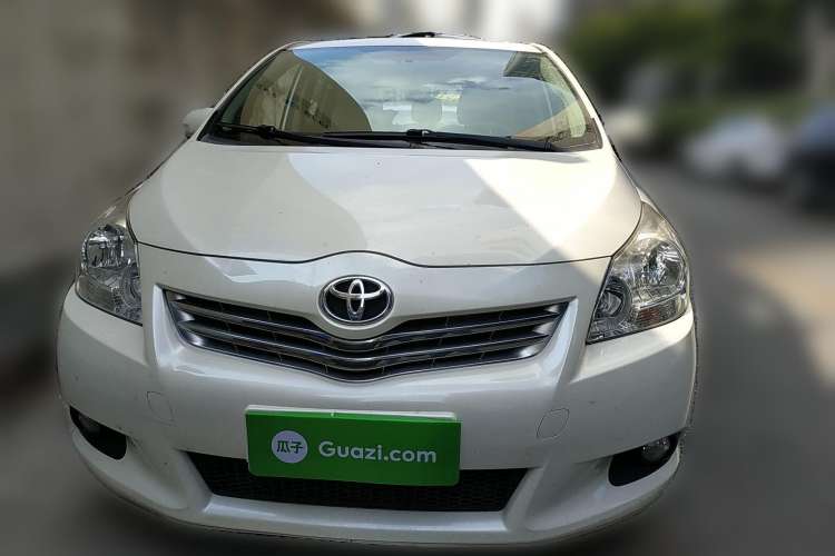 Used Toyota Verso 2014 Starlight 180G CVT Comfort Edition Front