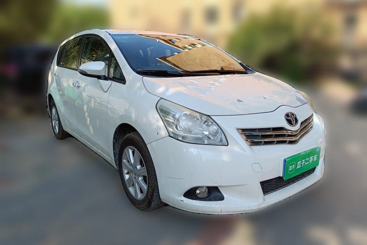 Used Toyota Verso 2014 Starlight 180G CVT Comfort Edition Front Right 45 Deg