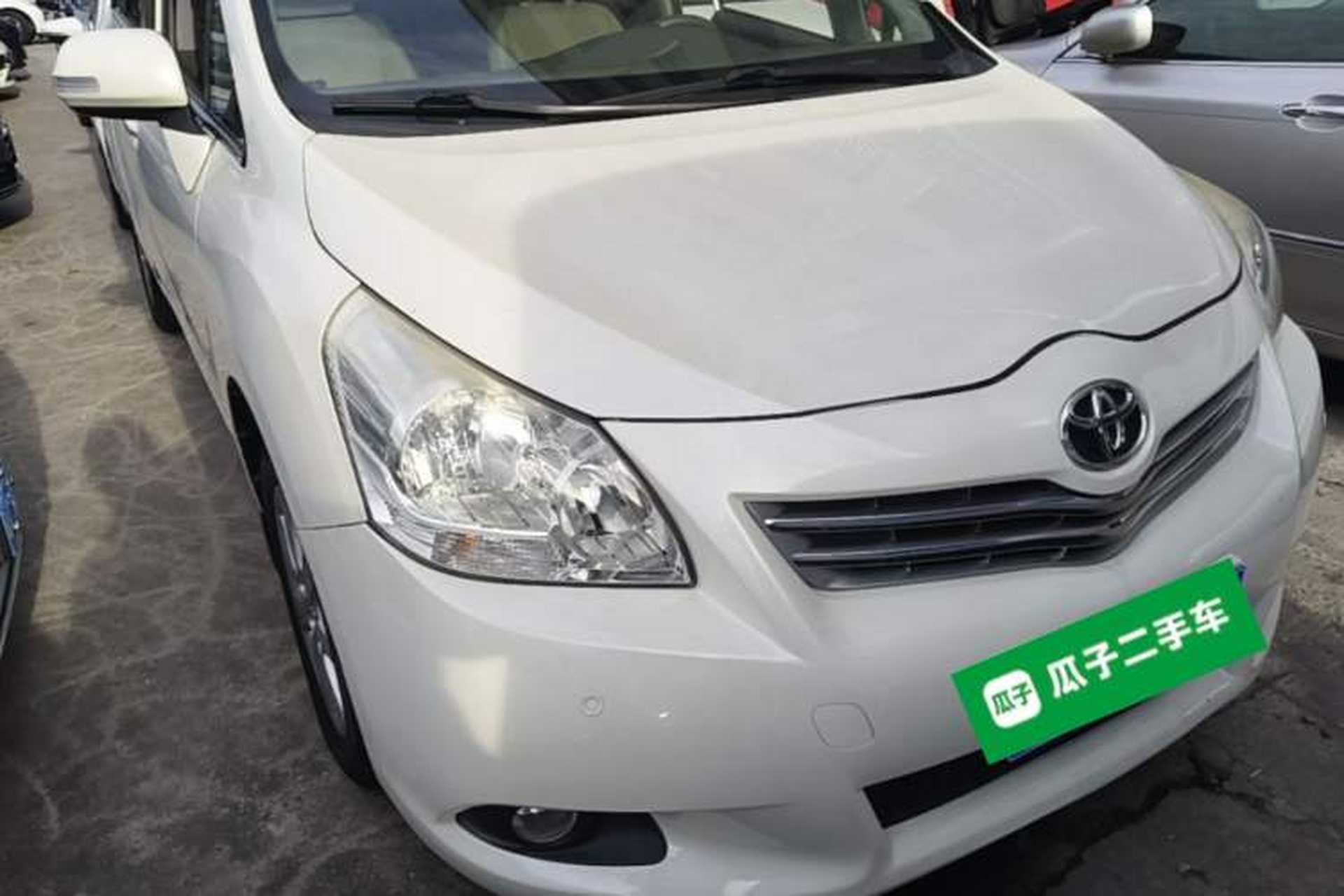 Used Toyota Verso 2014 Starlight 180G CVT Comfort Edition Front Right 45 Deg