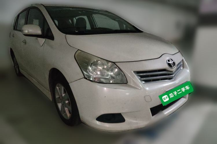 Used Toyota Verso 2014 Starlight 180E CVT Elite Edition Front Right 45 Deg