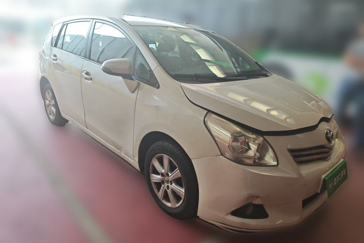 Used Toyota Verso 2014 Starlight 180G CVT Comfort Edition Front Right 45 Deg