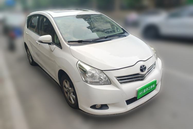 Used Toyota Verso 2014 Starlight 180G CVT Comfort Edition Front Right 45 Deg