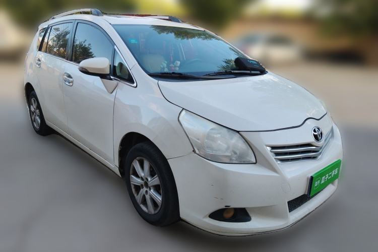 Used Toyota Verso 2014 Starlight 180G CVT Comfort Edition Front Right 45 Deg