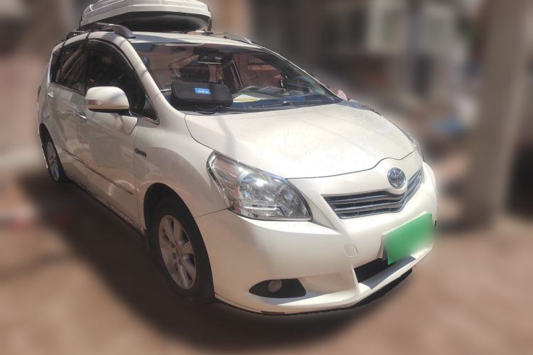 Used Toyota Verso 2014 Starlight 180E CVT Elite Edition Front Right 45 Deg