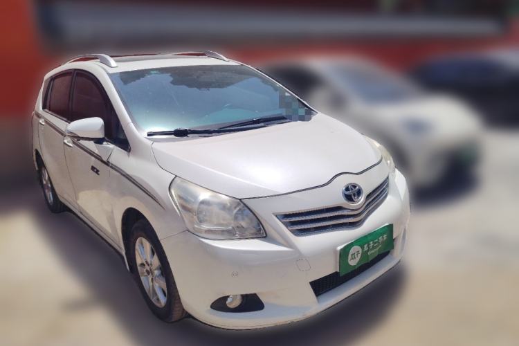 Used Toyota Verso 2014 Starlight 180G CVT Comfort Edition Front Right 45 Deg
