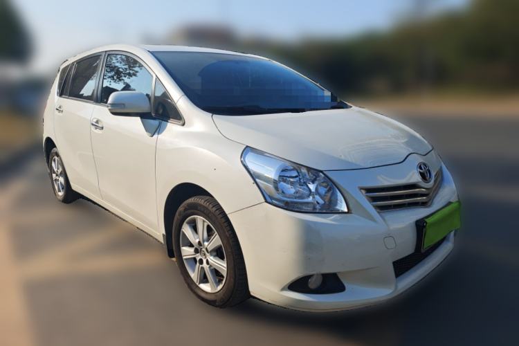 Used Toyota Verso 2014 Starlight 180G CVT Comfort Edition Front Right 45 Deg