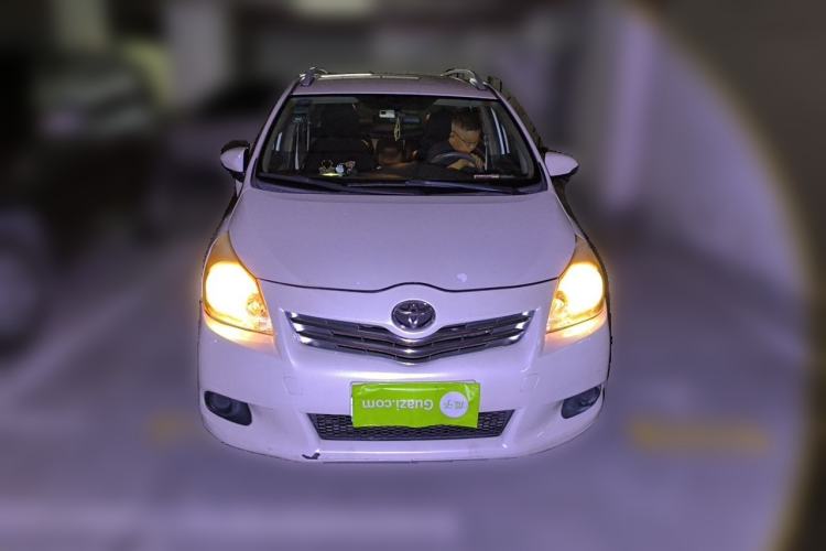 Used Toyota Verso 2014 Starlight 180E CVT Elite Edition Front
