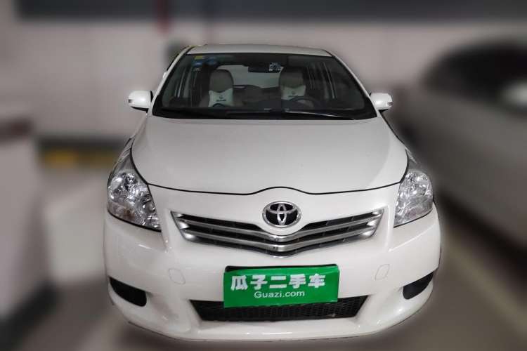Used Toyota Verso 2014 Starlight 180E CVT Elite Edition Front