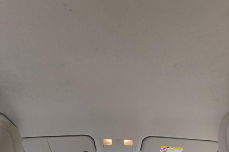 Used Toyota Verso 2014 Starlight 180E CVT Elite Edition Headliner