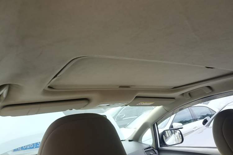 Used Toyota Verso 2014 Starlight 180G CVT Comfort Edition Headliner