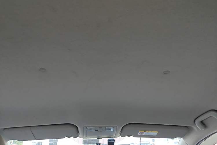 Used Toyota Verso 2014 Starlight 180E CVT Elite Edition Headliner