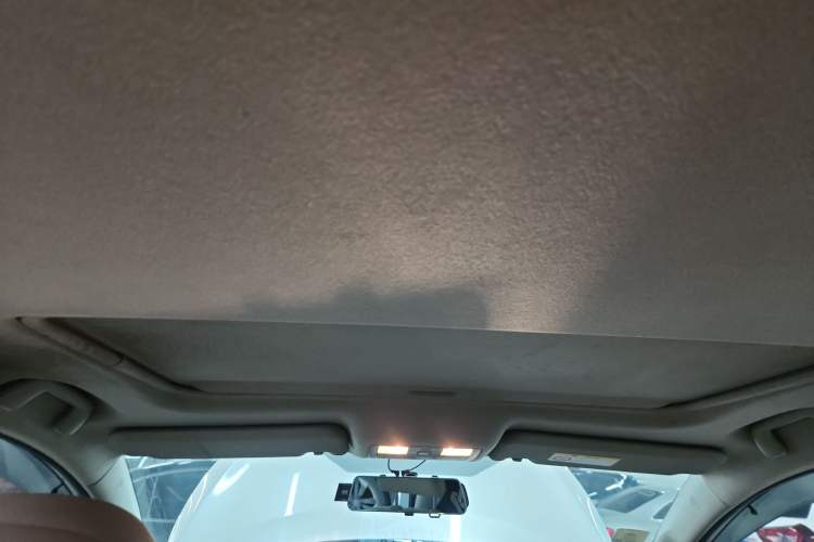 Used Toyota Verso 2014 Starlight 180G CVT Comfort Edition Headliner