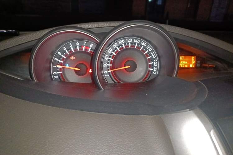 Used Toyota Verso 2014 Starlight 180E CVT Elite Edition Instrument Cluster