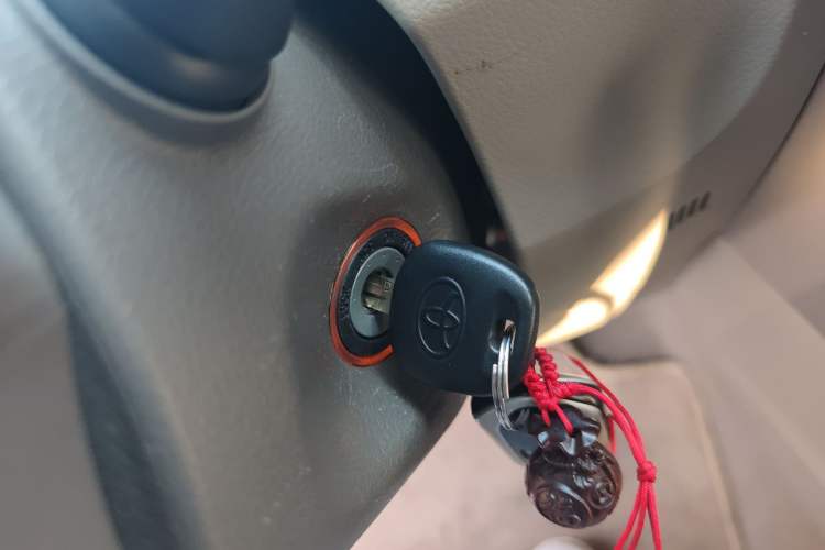 Used Toyota Verso 2014 Starlight 180G CVT Comfort Edition Interior 1