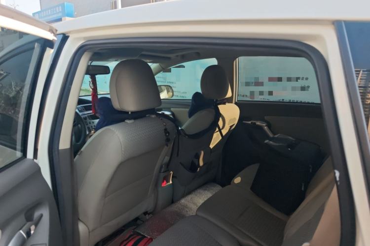 Used Toyota Verso 2014 Starlight 180G CVT Comfort Edition Interior 4