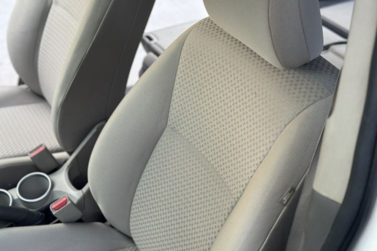 Used Toyota Verso 2014 Starlight 180E CVT Elite Edition Interior 7
