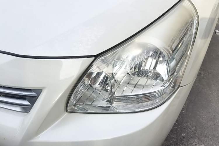 Used Toyota Verso 2014 Starlight 180G CVT Comfort Edition Left Front Headlight
