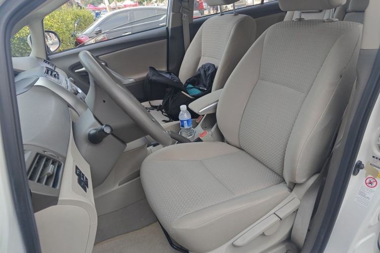 Used Toyota Verso 2014 Starlight 180E CVT Elite Edition Left Front Seat