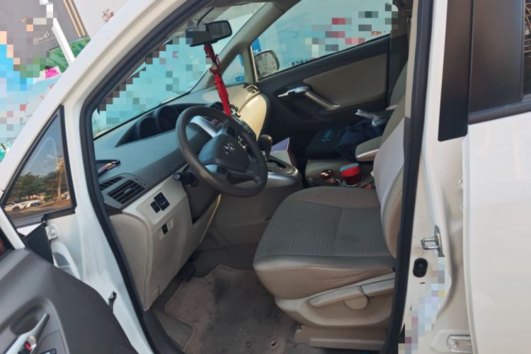 Used Toyota Verso 2014 Starlight 180G CVT Comfort Edition Left Front Seat
