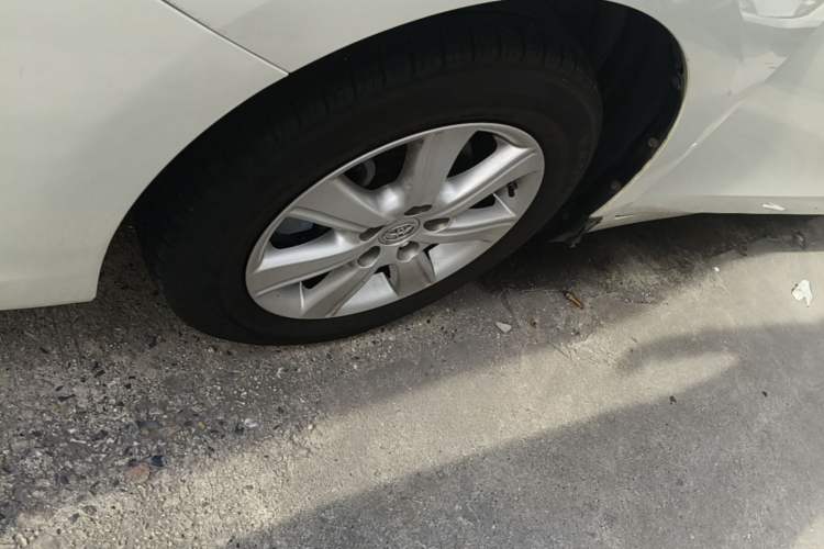 Used Toyota Verso 2014 Starlight 180G CVT Comfort Edition Left Front Wheel Hub