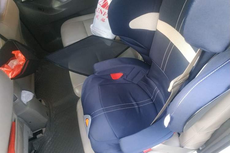 Used Toyota Verso 2014 Starlight 180G CVT Luxury Edition Left Rear Seat