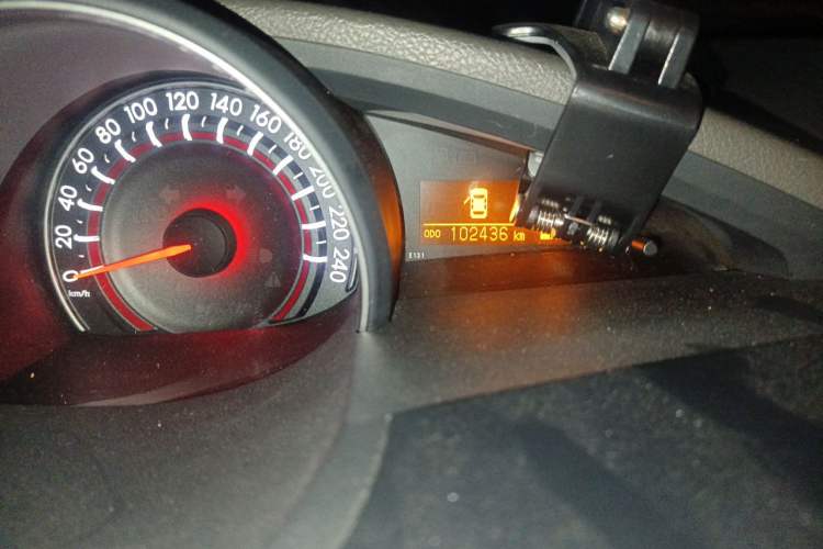 Used Toyota Verso 2014 Starlight 180E CVT Elite Multi-Function Edition Odometer Close Up