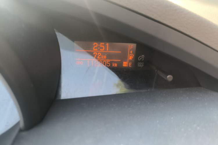 Used Toyota Verso 2014 Starlight 180E CVT Elite Edition Odometer Close Up