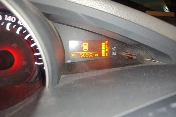 Used Toyota Verso 2014 Starlight 180E CVT Elite Multi-Function Edition Odometer Close Up