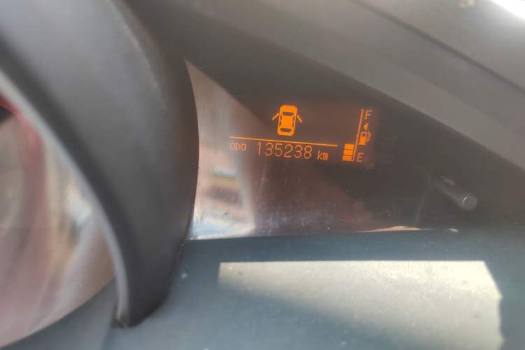 Used Toyota Verso 2014 Starlight 180E CVT Elite Edition Odometer Close Up
