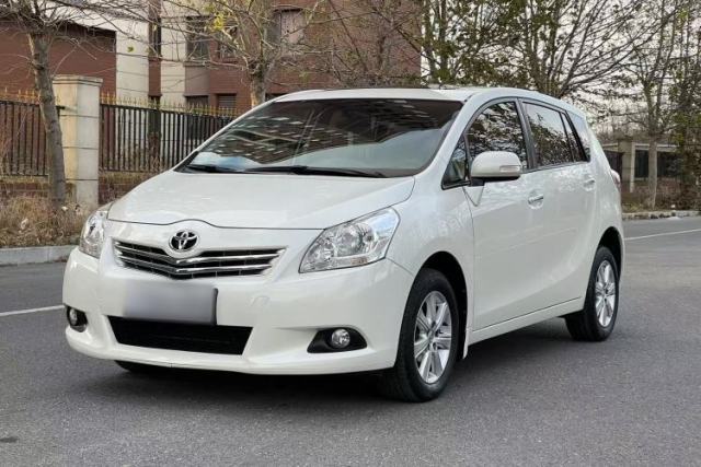Used Toyota Verso 2014 Starlight 180G CVT Comfortable Multi-Function Edition