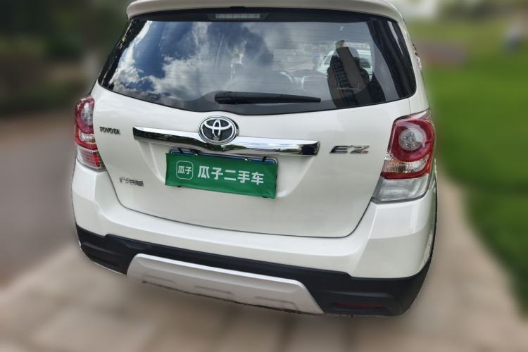 Used Toyota Verso 2014 Starlight 180E CVT Elite Edition Rear