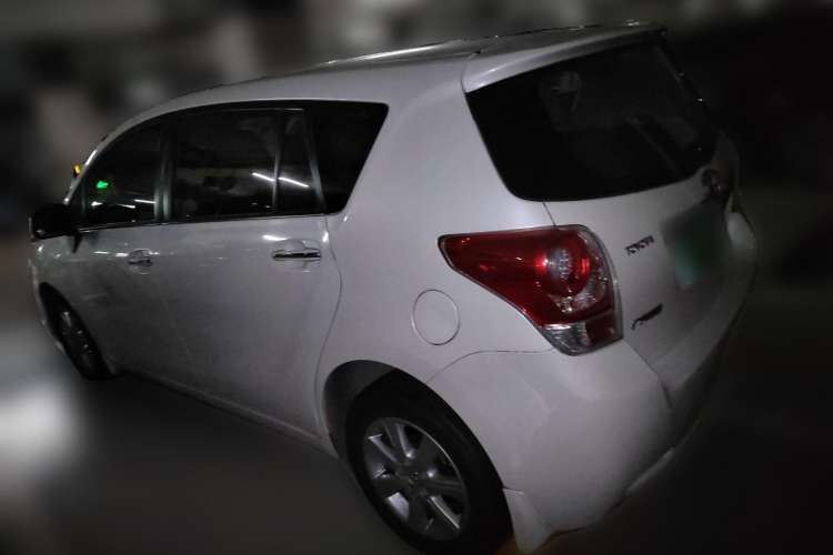 Used Toyota Verso 2014 Starlight 180E CVT Elite Edition Rear Left 45 Deg