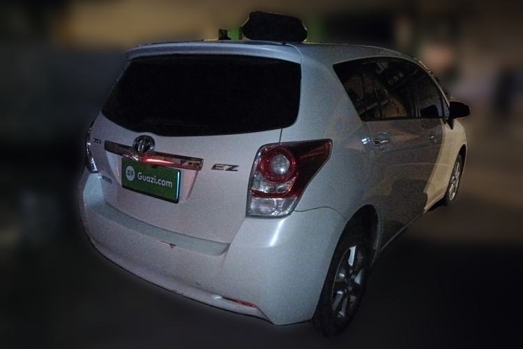 Used Toyota Verso 2014 Starlight 180E CVT Elite Edition Rear Right 45 Deg