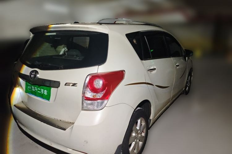 Used Toyota Verso 2014 Starlight 180E CVT Elite Edition Rear Right 45 Deg