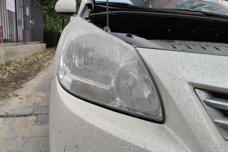 Used Toyota Verso 2014 Starlight 180E CVT Elite Edition Right Front Headlight