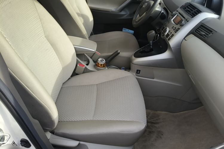 Used Toyota Verso 2014 Starlight 180G CVT Comfort Edition Right Front Seat