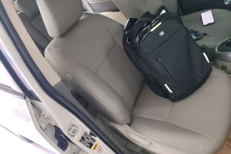 Used Toyota Verso 2014 Starlight 180E CVT Elite Edition Right Front Seat