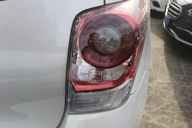 Used Toyota Verso 2014 Starlight 180G CVT Comfort Edition Right Rear Taillight