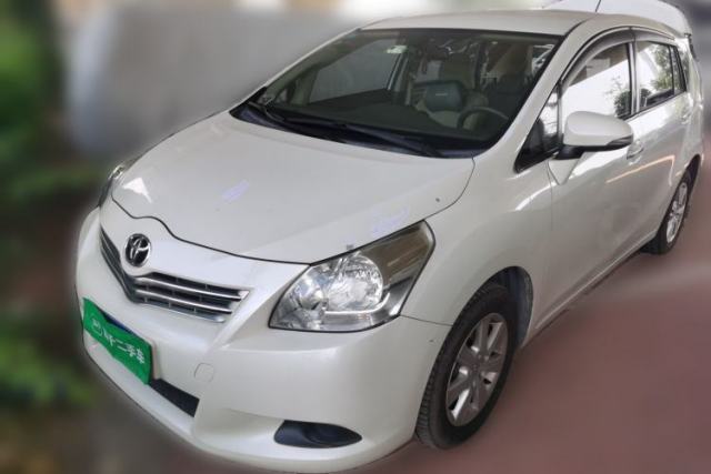 Used Toyota Verso 2014 Starlight 180E CVT Elite Edition