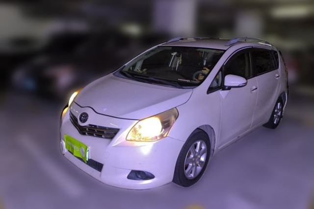 Used Toyota Verso 2014 Starlight 180E CVT Elite Edition