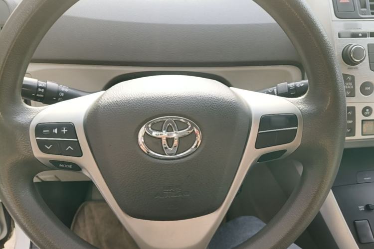 Used Toyota Verso 2014 Starlight 180G CVT Comfort Edition Steering Wheel