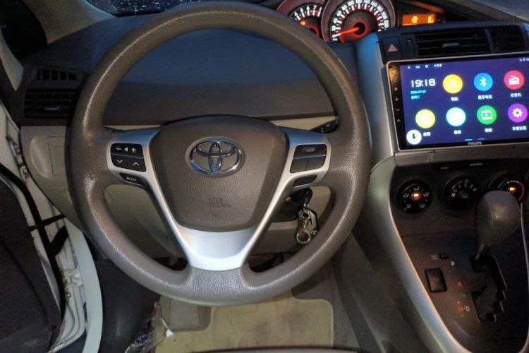 Used Toyota Verso 2014 Starlight 180E CVT Elite Edition Steering Wheel
