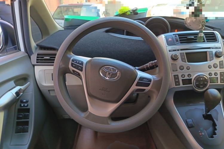 Used Toyota Verso 2014 Starlight 180G CVT Comfortable Multi-Function Edition Steering Wheel